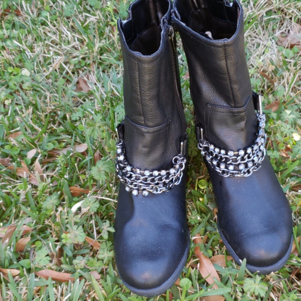Kohls vega leather jeweled short moto-boots in blk